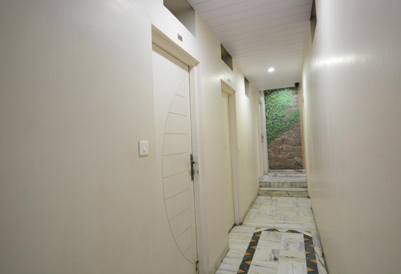 Hotel Vrandavan Nagpur Esterno foto